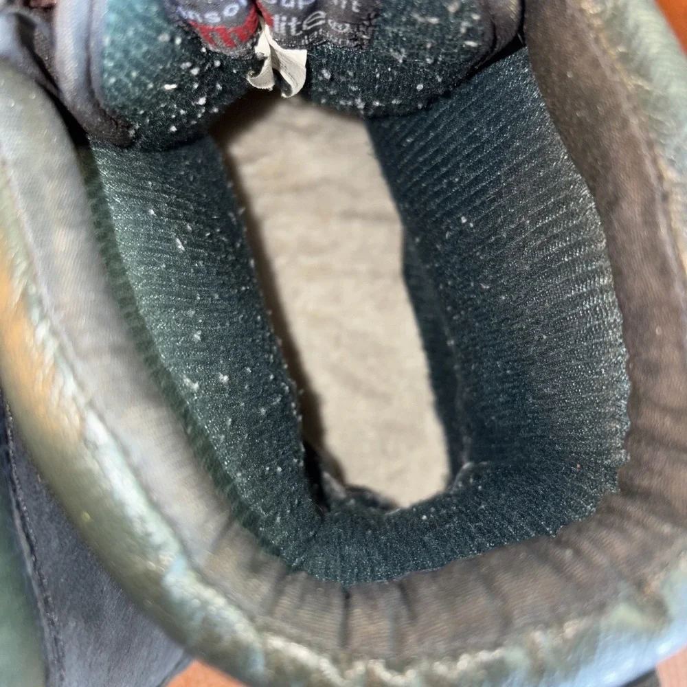 N/A green duck